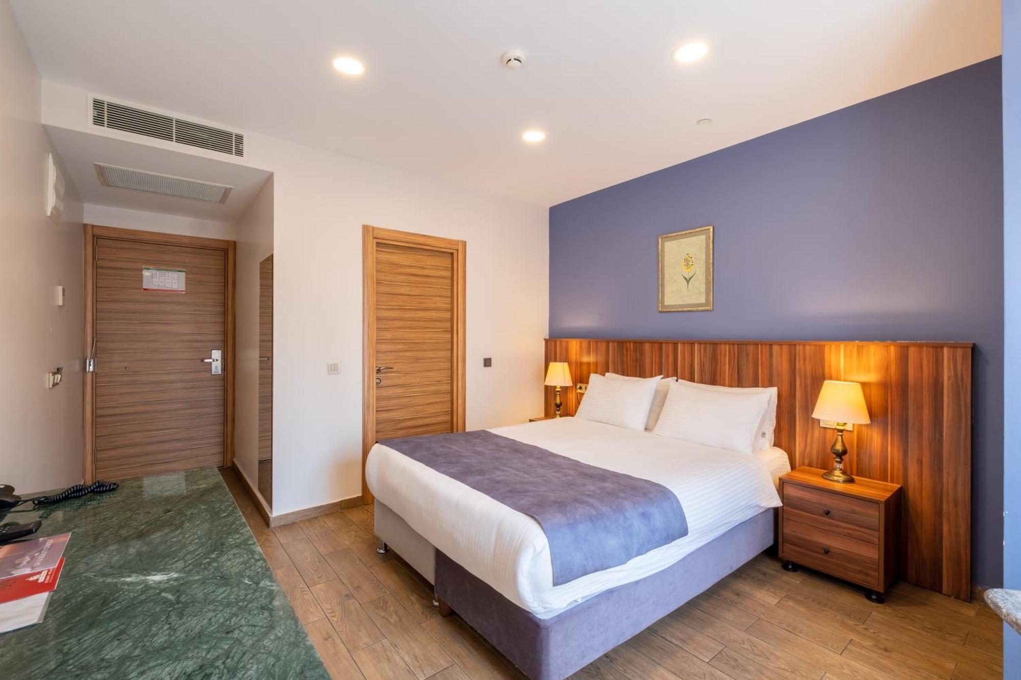 La Wisteria Boutique Hotel Истанбул Екстериор снимка